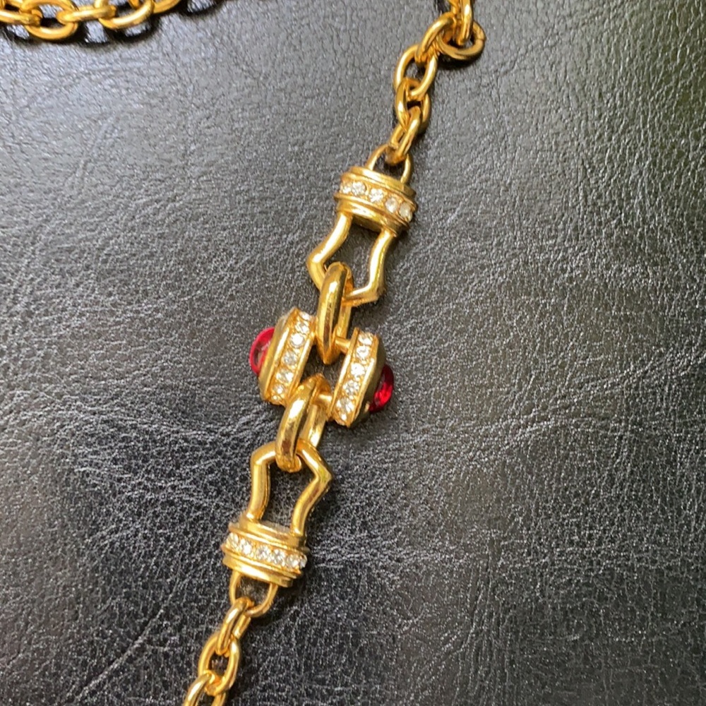 Necklace - Picture 2 of 4